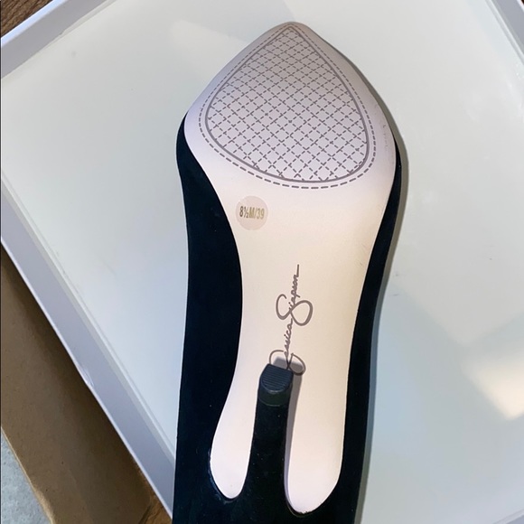 Sold - Picture 7 of 11